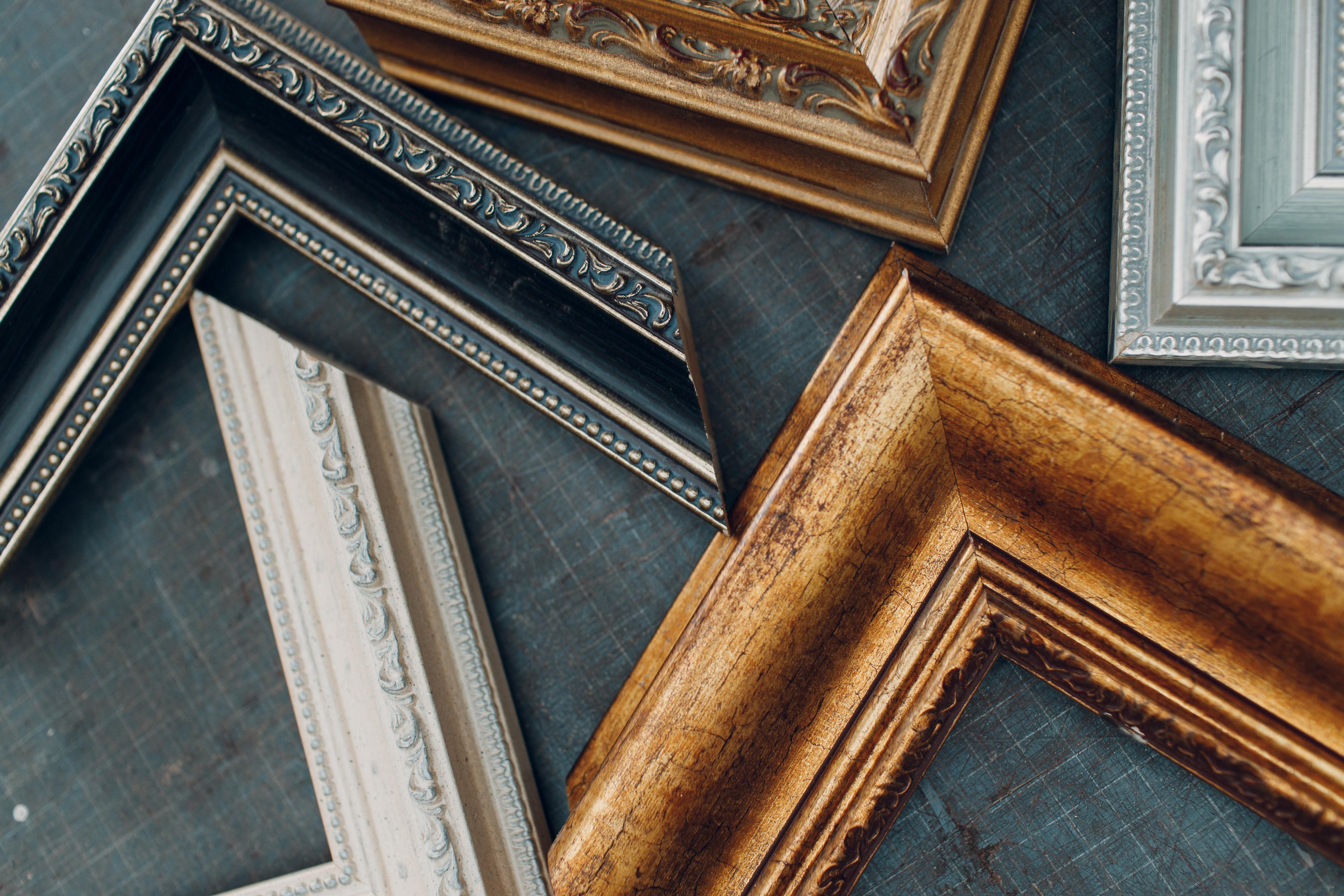 Detalii de rame decorative pentru tablouri